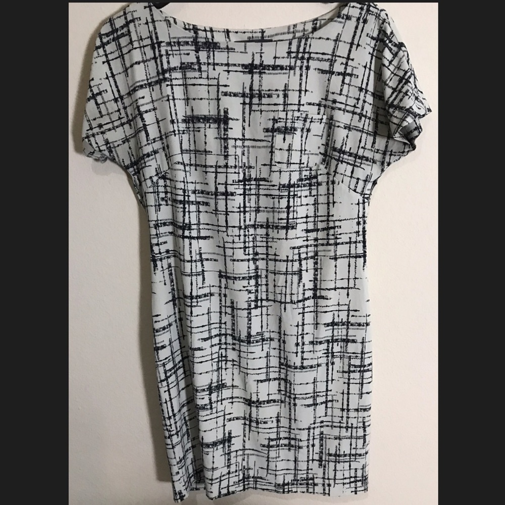 Armani Exchange: black and white shapeless dress